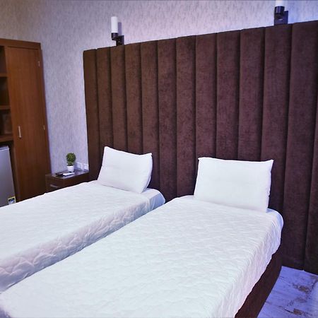 Valencia Boutiqe Cairo Hostel ภายนอก รูปภาพ