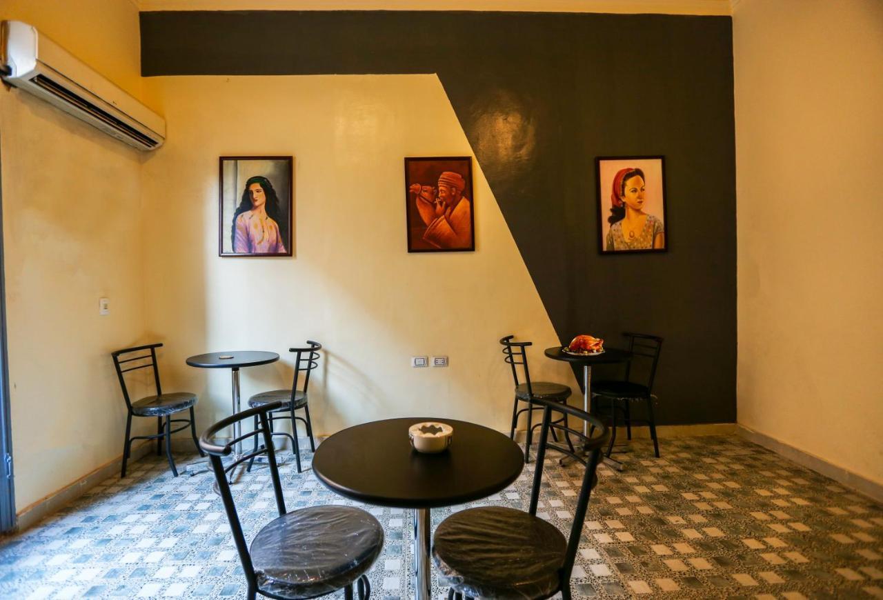 Valencia Boutiqe Cairo Hostel ภายนอก รูปภาพ