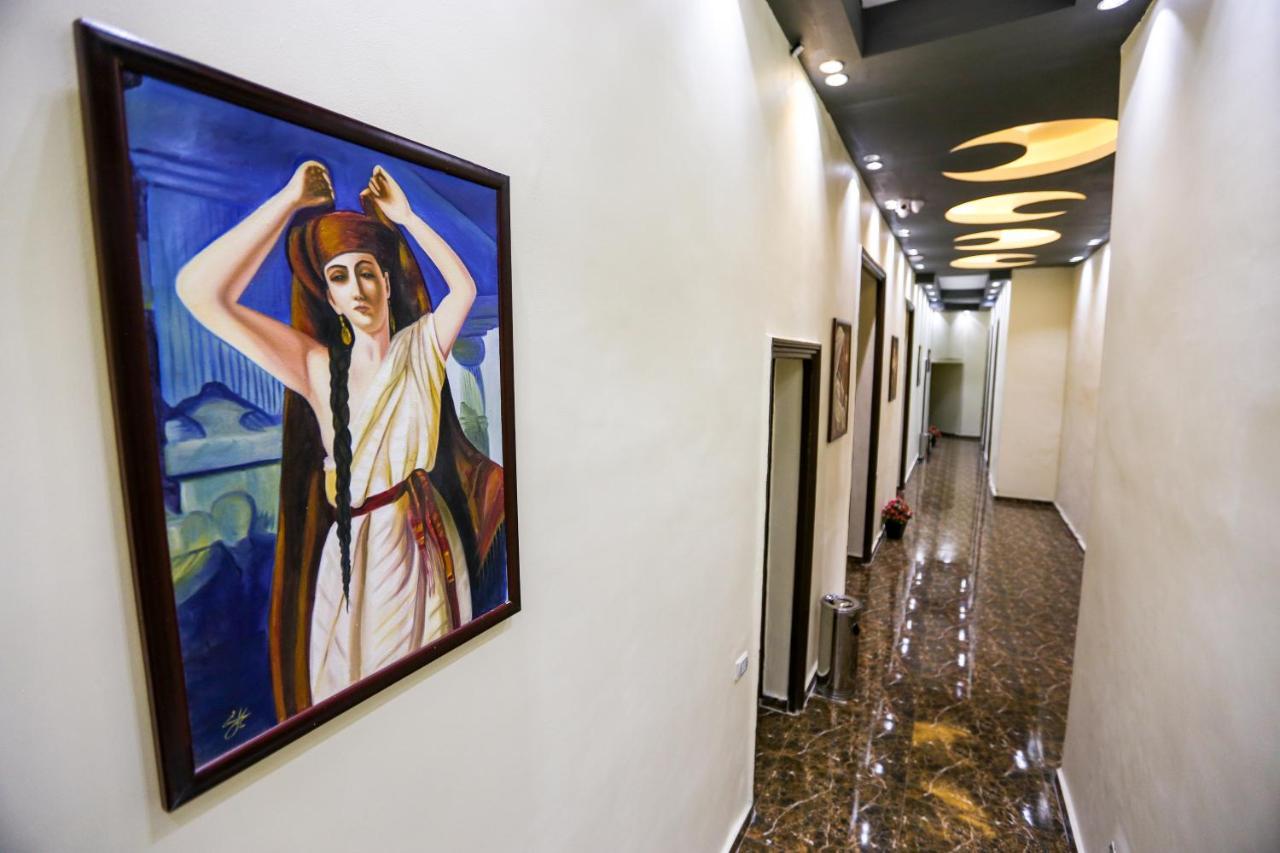 Valencia Boutiqe Cairo Hostel ภายนอก รูปภาพ
